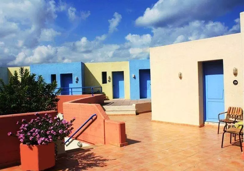 Отель Scaleta Beach