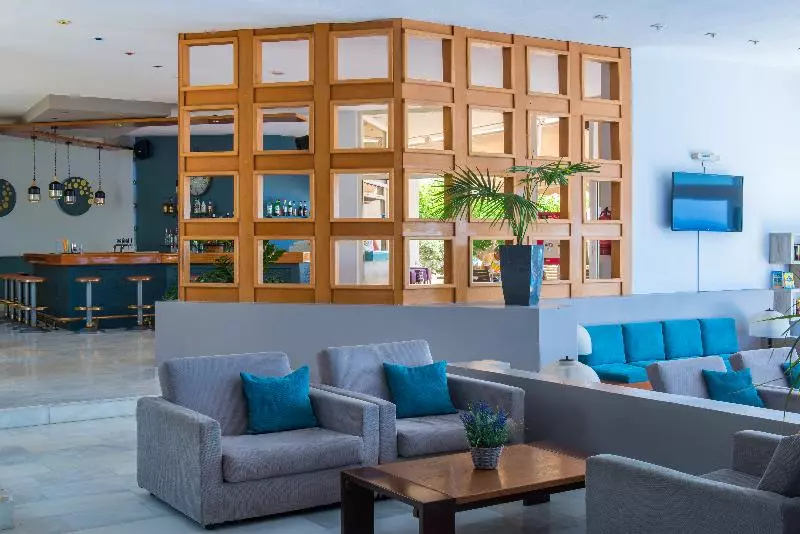 Отель Scaleta Beach