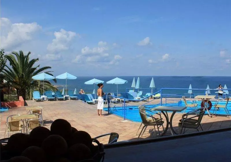 Отель Scaleta Beach