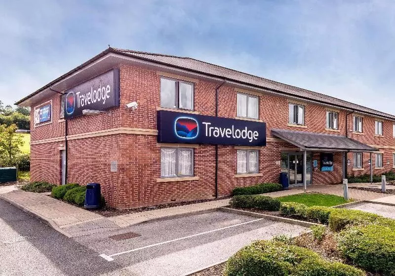 Отель Travelodge Ashbourne