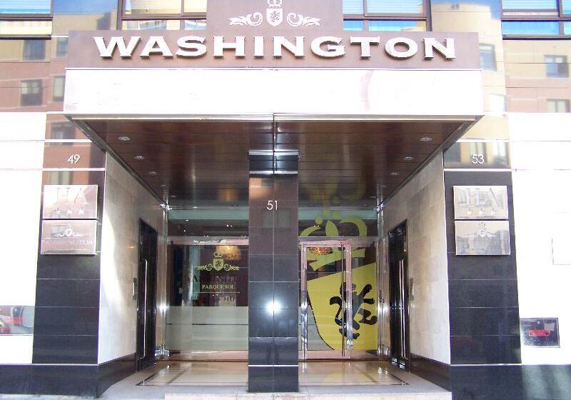 هتل Washington Parquesol Suites &