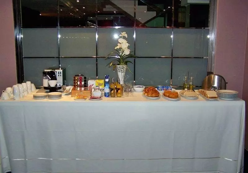 فندق Washington Parquesol Suites &