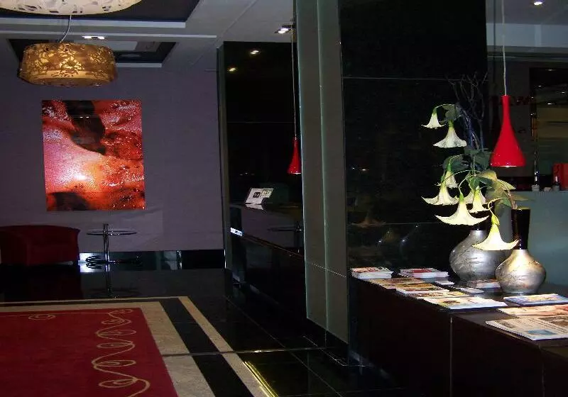 فندق Washington Parquesol Suites &