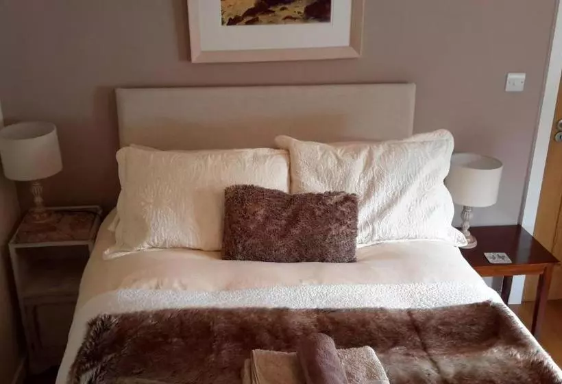 Отель Rose Farm