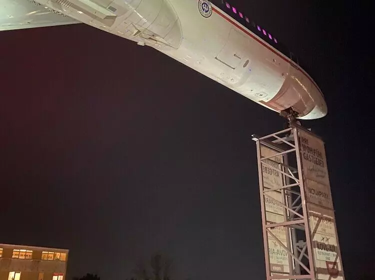 Novapark Flugzeughotel Graz