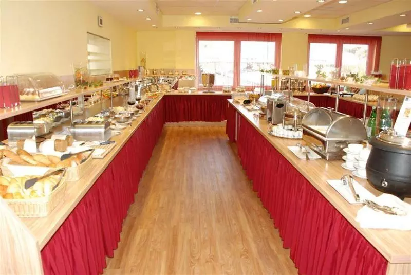 Novapark Flugzeughotel Graz