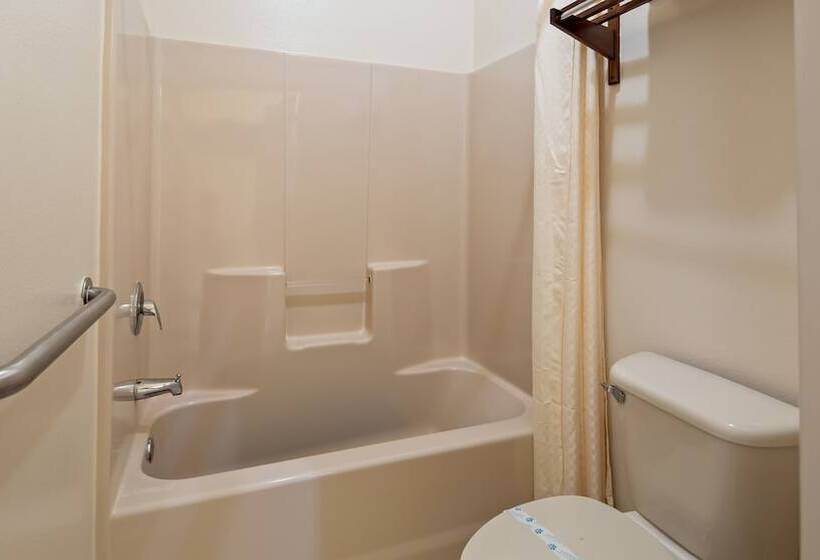 Surestay Hotel By Best Western Mission