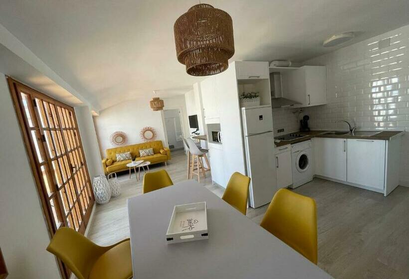 Apartamentos Vela Blanca