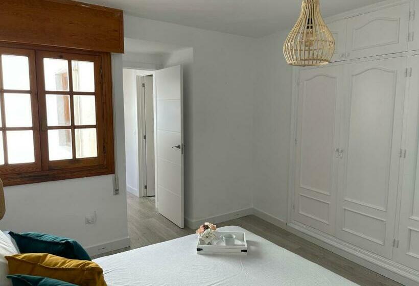 Apartamentos Vela Blanca