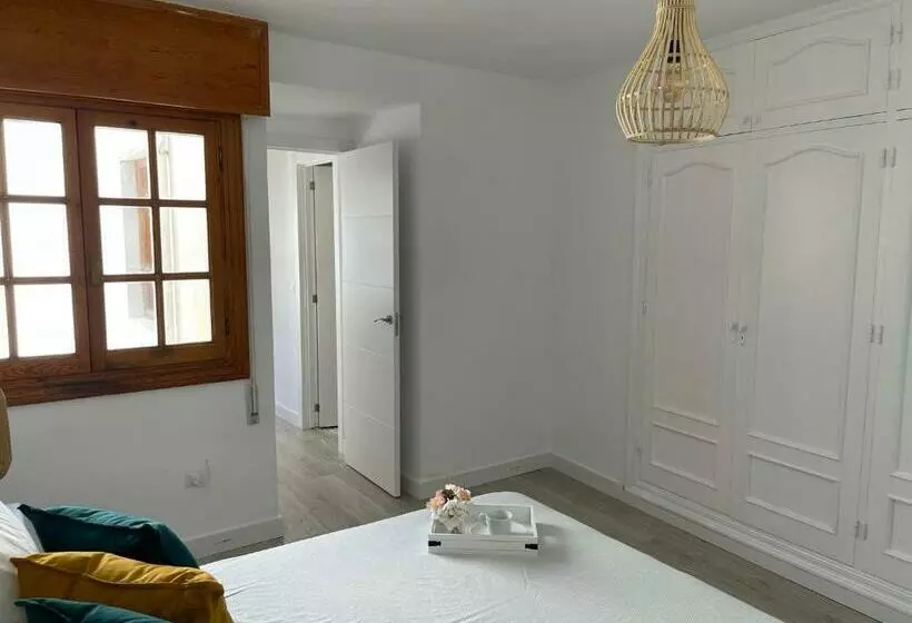 Apartamentos Vela Blanca