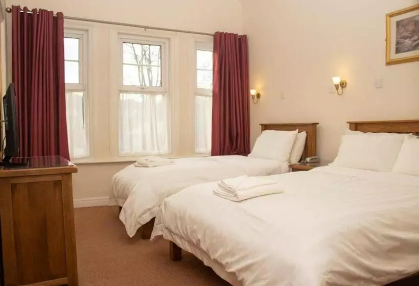 Ascot Grange Hotel   Voujon Resturant