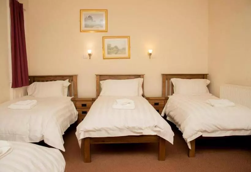 Ascot Grange Hotel   Voujon Resturant