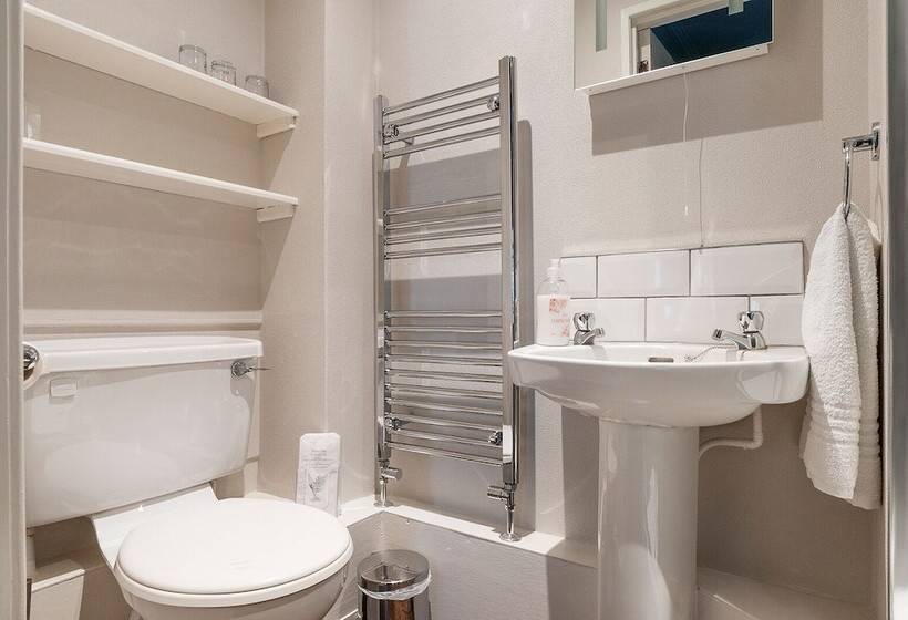 צימר Aynetree Guest House