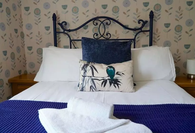 민박 Castle House Guest House