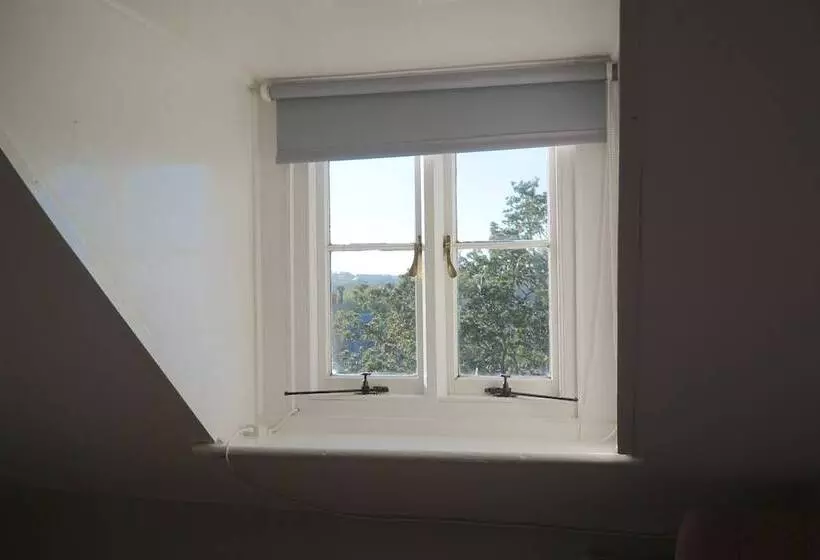 민박 Castle House Guest House