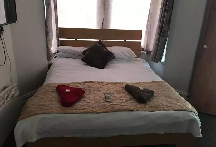 مبيت وإفطار Lark Inn