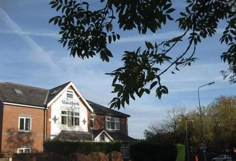 Bed and Breakfast The Handforth Lodge