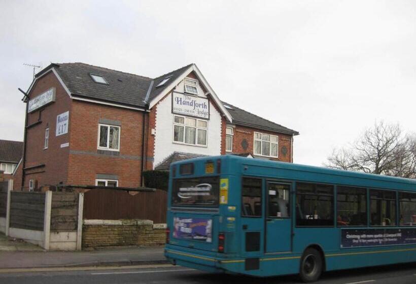 민박 The Handforth Lodge