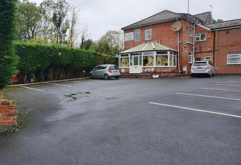 민박 The Handforth Lodge