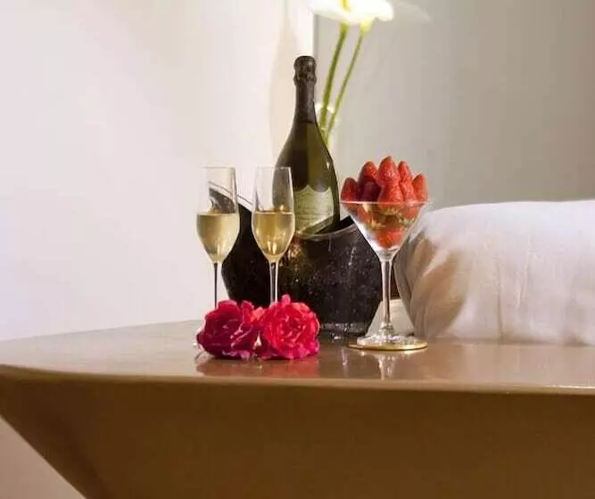 Отель Absoluto Design