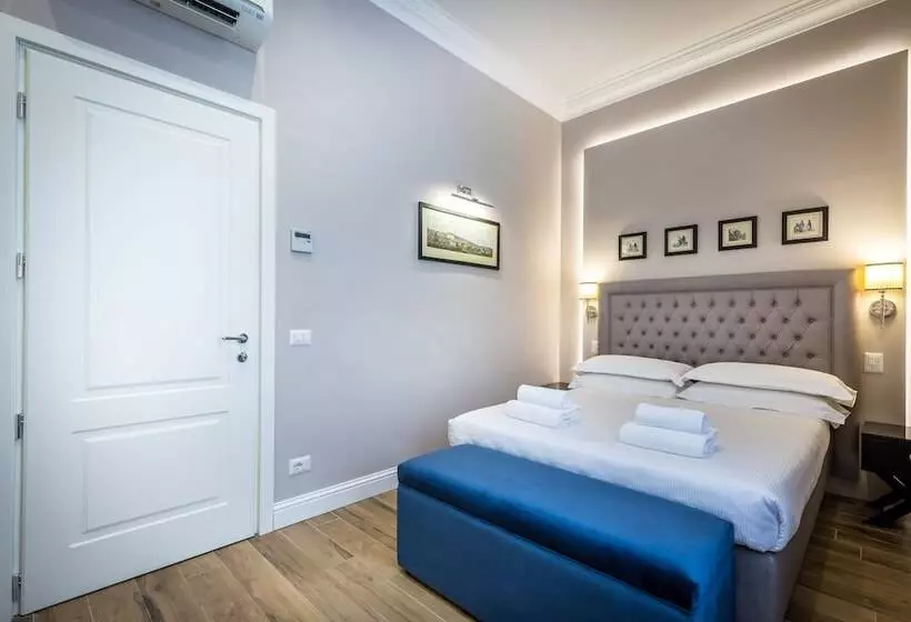 هتل Emma Small Luxury