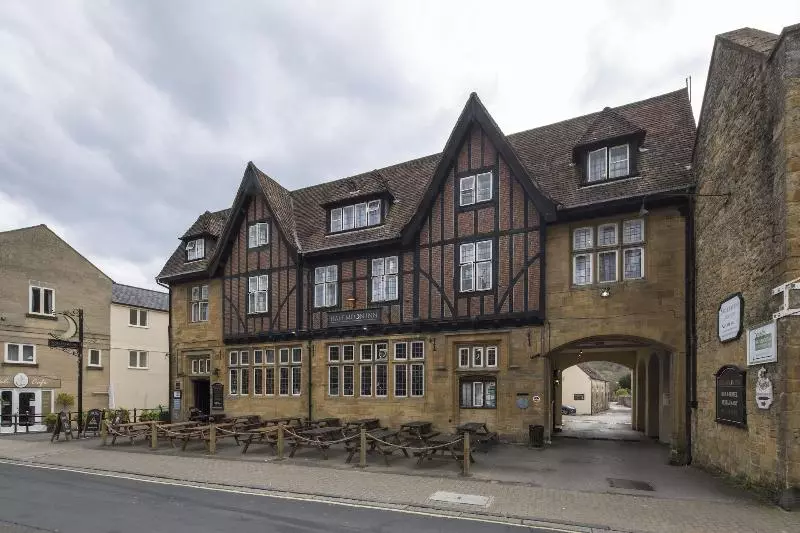 Hotel Half Moon, Sherborne By Marston's Inns