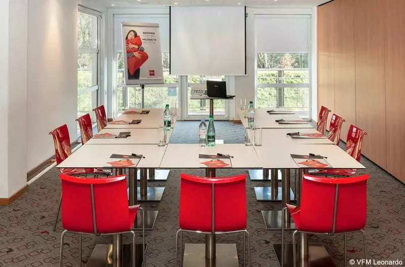 호텔 Ibis Golfe De Sainttropez