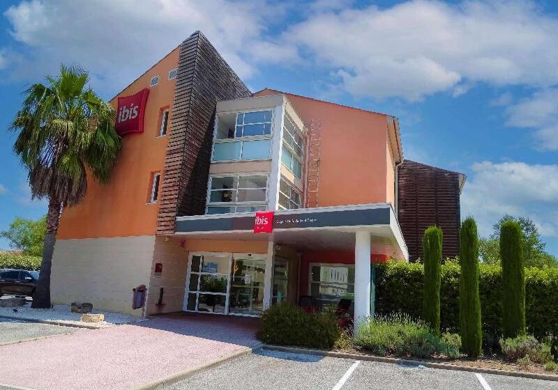 Отель Ibis Golfe De Sainttropez