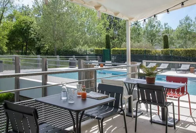 호텔 Ibis Golfe De Sainttropez