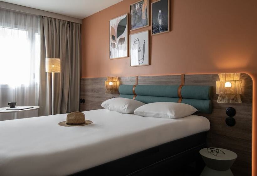 Отель Ibis Golfe De Sainttropez