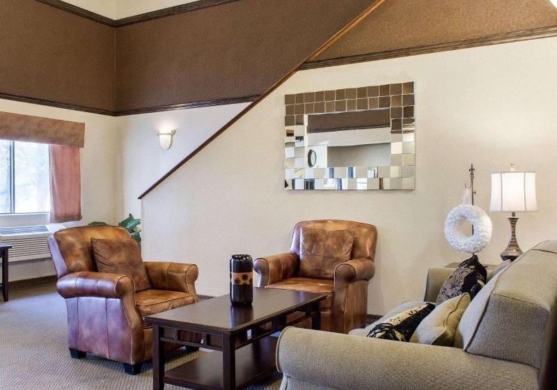 בית מלון כפרי Quality Inn