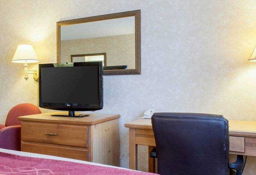 בית מלון כפרי Quality Inn