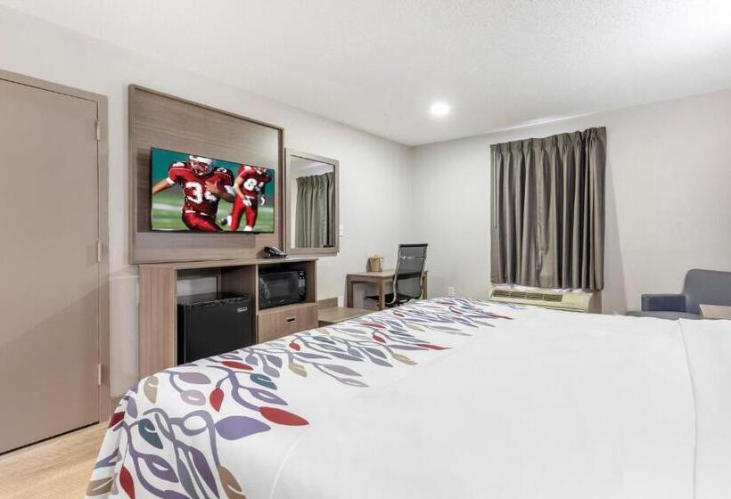 酒店 Red Roof Inn & Suites Newport News