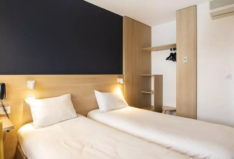 Отель The Originals Access, Hôtel Bordeaux Aéroport