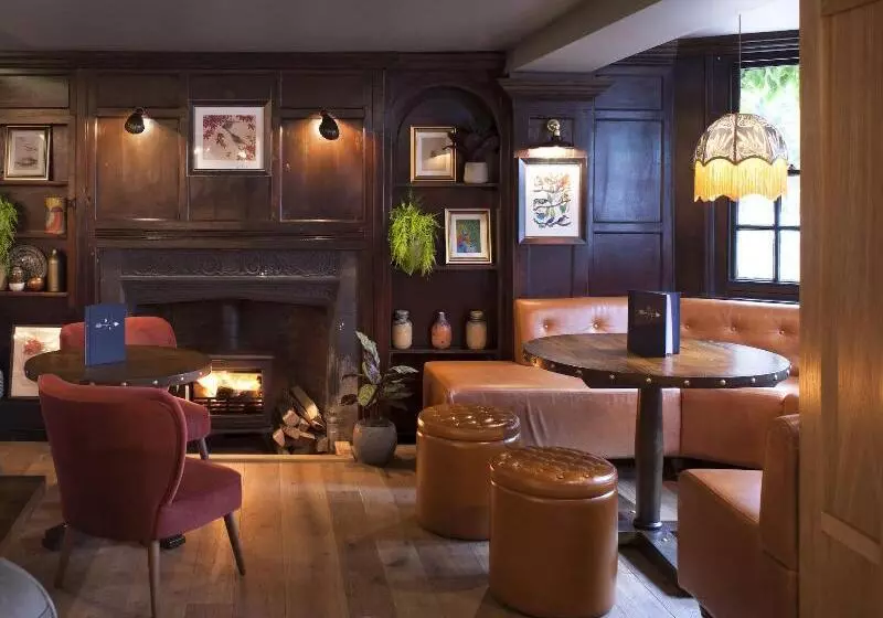 Hotelli The Royal Foresters