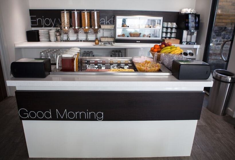 هتل The W14 Kensington