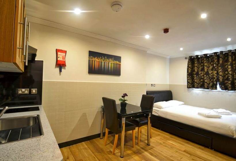 Hyde Park Apartments