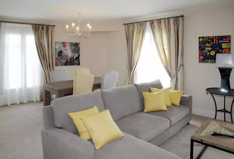 La Résidence De La Réserve