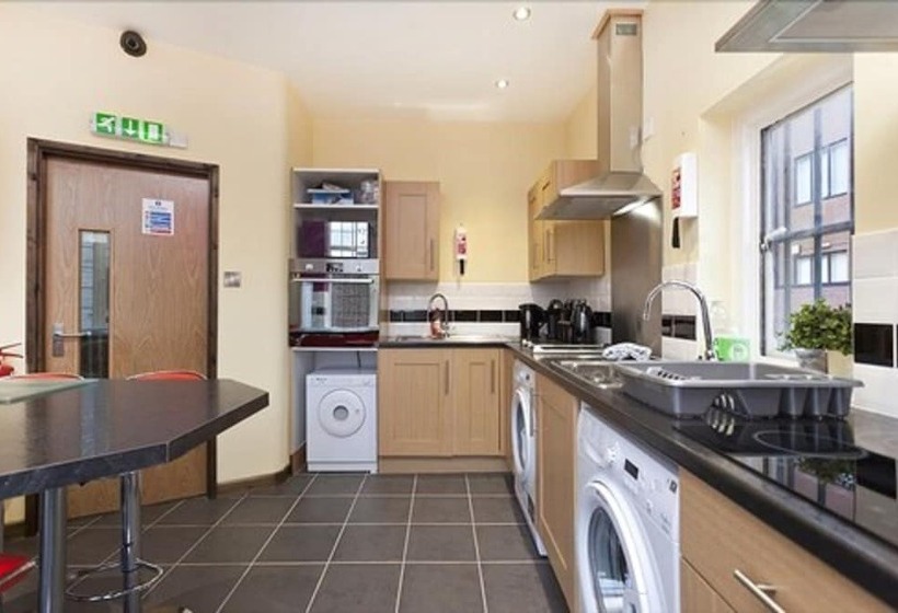 Victoria Centre Apartments In The Victoria Centre Shopping Centre   Nottingham City Centre   24 Hour