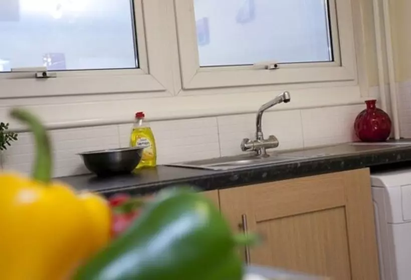 Victoria Centre Apartments In The Victoria Centre Shopping Centre Nottingham City Centre 24 Hour