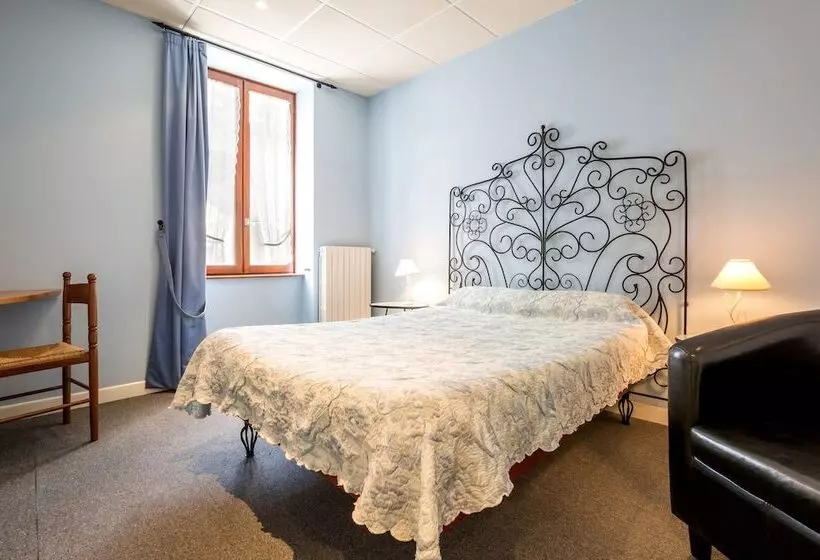 ホテル Logis Hôtel De L Avenue