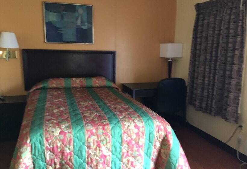 汽车旅馆  Skyland Inn   Bristol