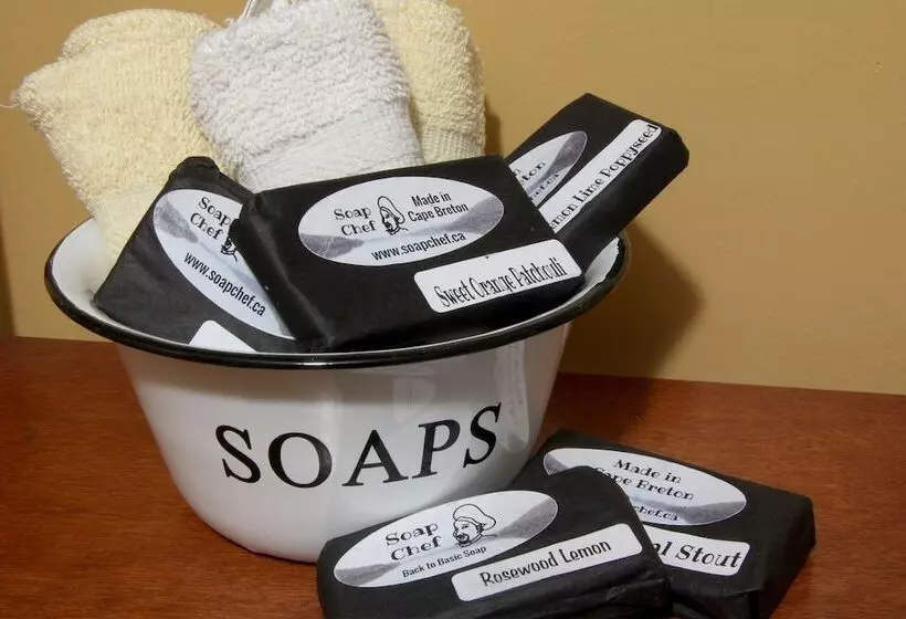 Seaweed And Sod Farm Bed & Breakfast