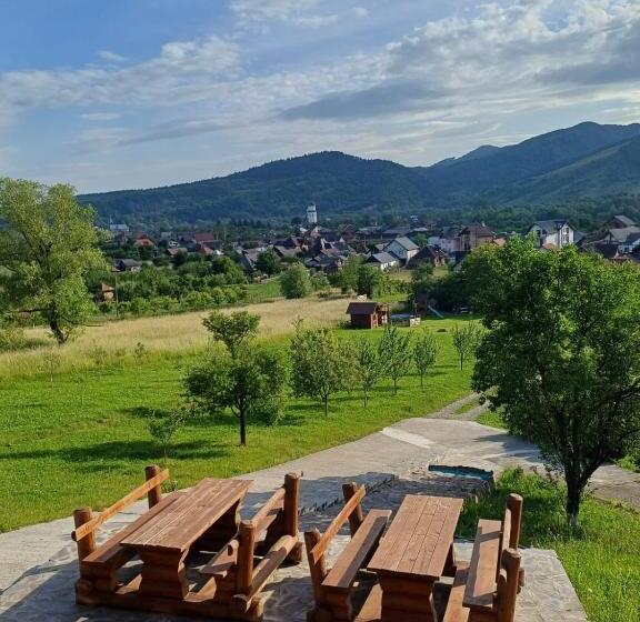 Pensiunea Ileana Teleptean