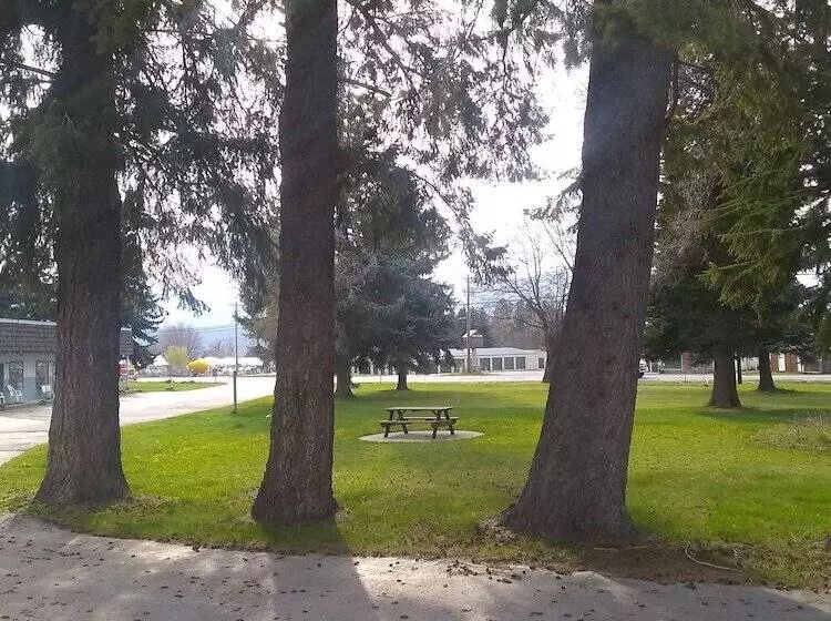 Kootenai Valley Motel