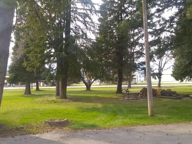 Kootenai Valley Motel