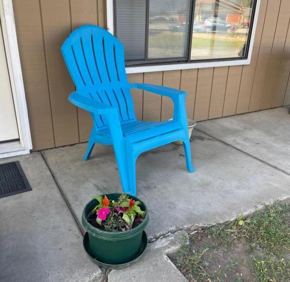 Kootenai Valley Motel