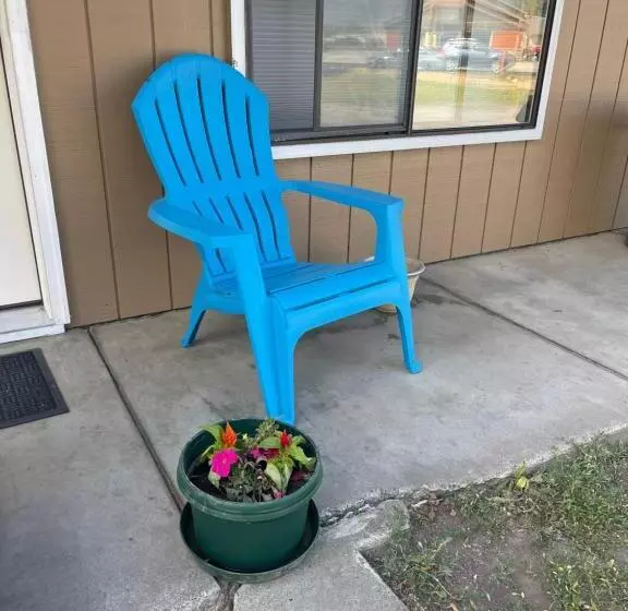 Kootenai Valley Motel