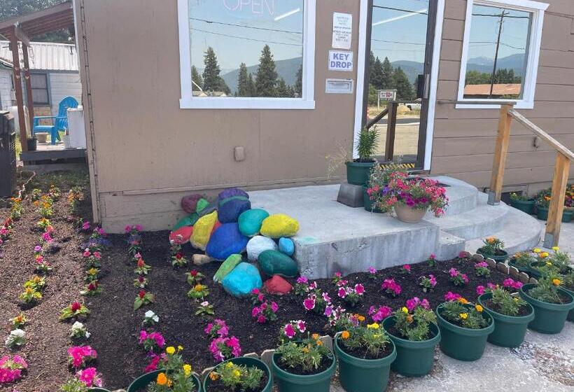 Kootenai Valley Motel