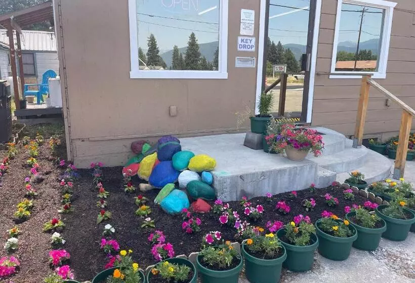 Kootenai Valley Motel